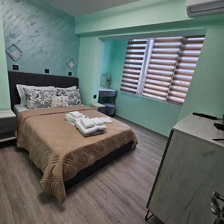 Mir Cozy Апартаменти Варна